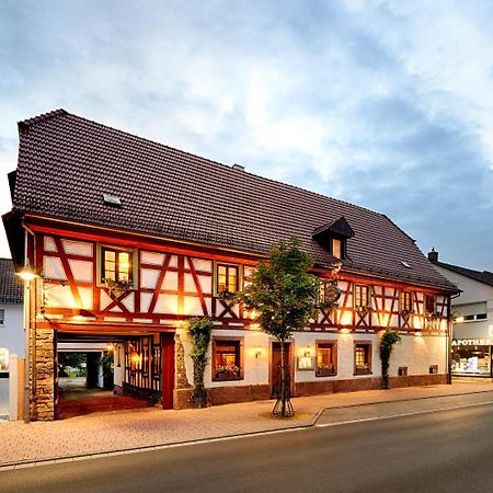 Remchingen Landgasthof Hirsch מראה חיצוני תמונה